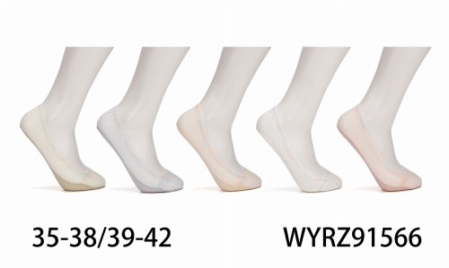 WYRZ91566.jpg